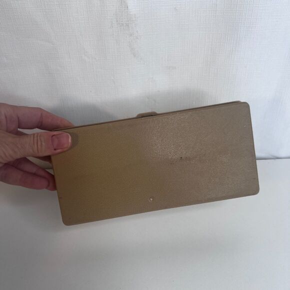 Camcar Textron VTG Box of Pushtite Thread Forming Fasteners by Taptite Products - Picture 6 of 6